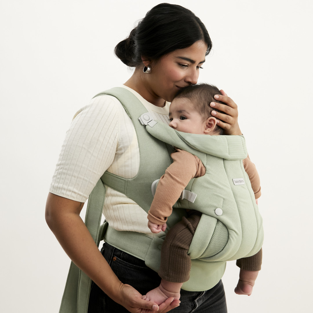 BabyBjörn Baby Carrier Hold - Light Green.
