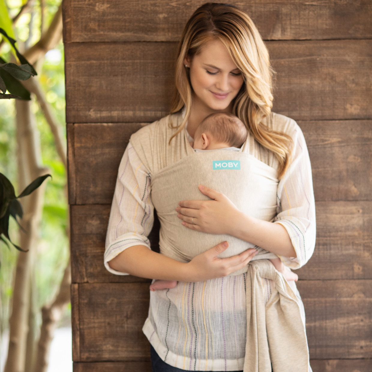 Moby Evolution Wrap Carrier - Almond.