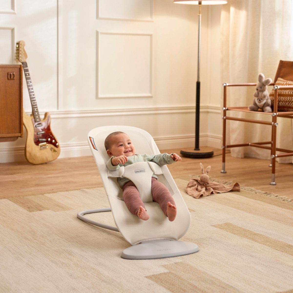 BabyBjörn Bouncer Begin - Cream Mesh.
