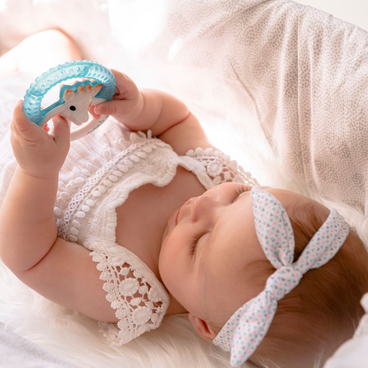 Vulli Sophie la Girafe Cooling Teething Ring.