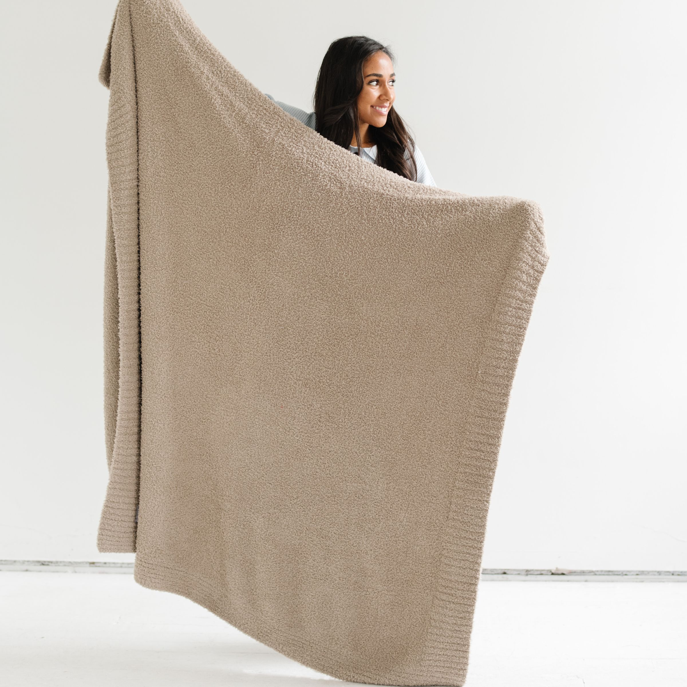 Saranoni Bamboni Receiving Blanket Taupe Babylist Shop