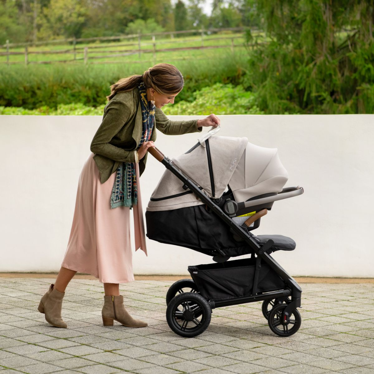 nuna caviar tavo travel system review