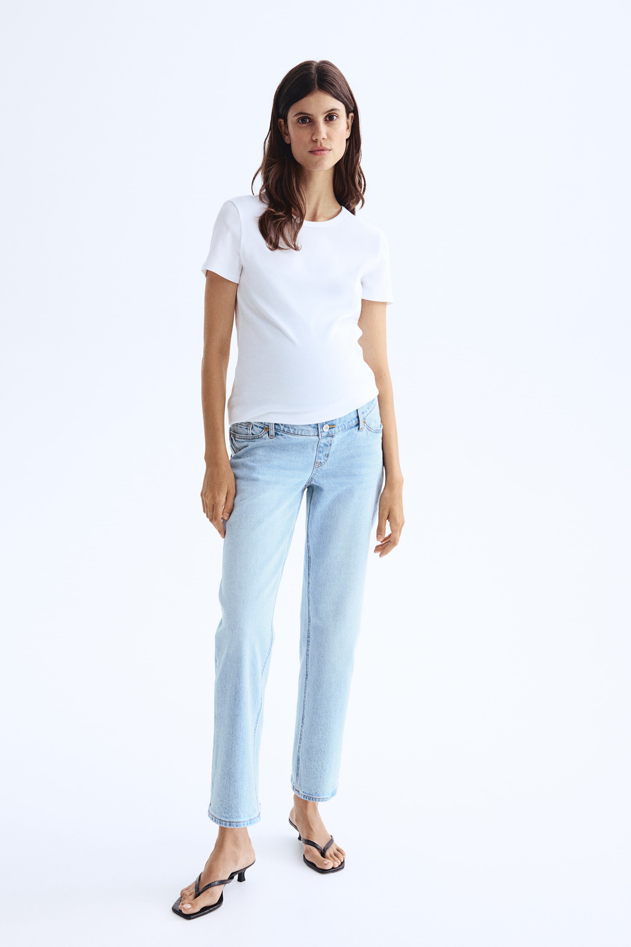 H&M MAMA Straight Ankle Jeans.