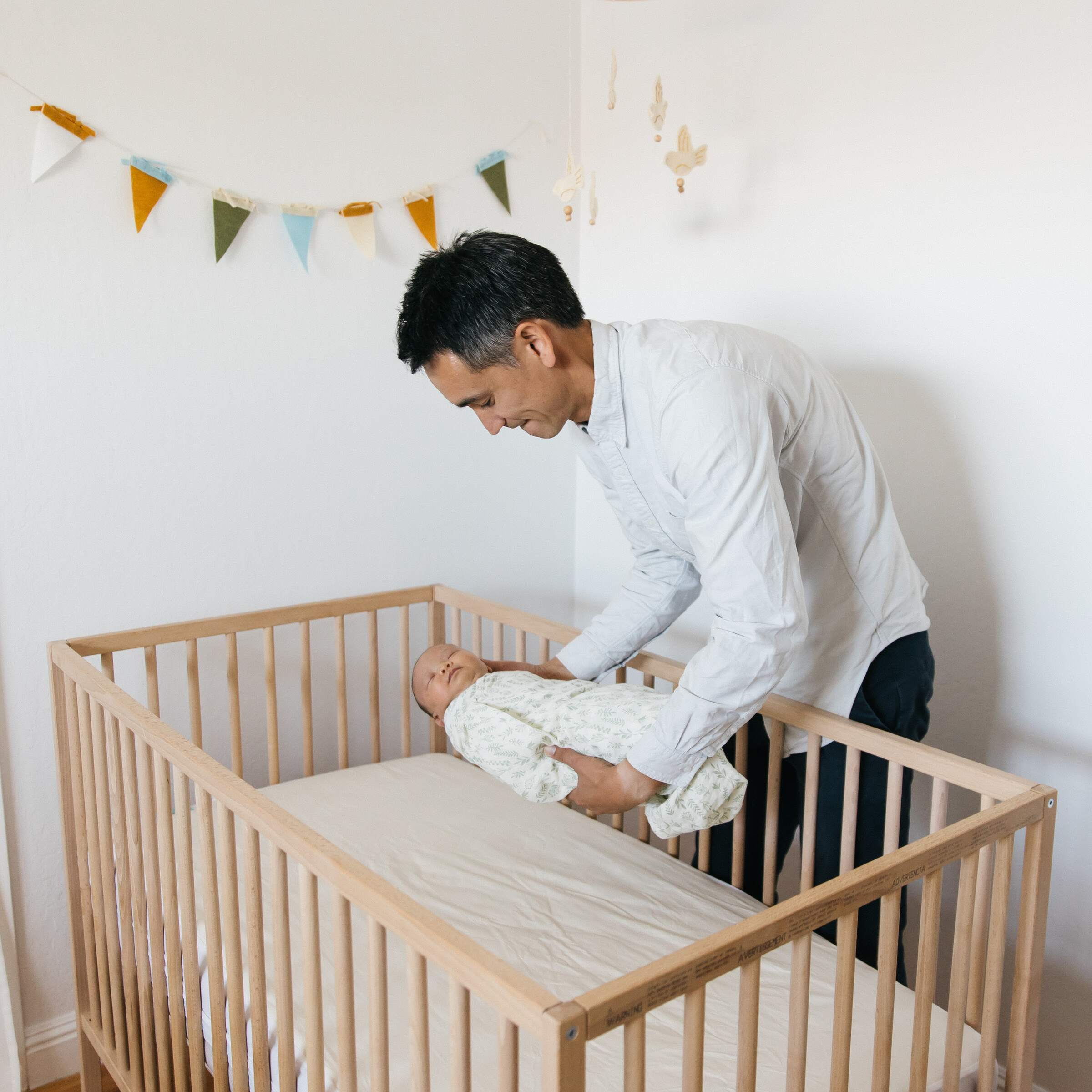 Soundly Organic Waterproof Crib Mattress Pad.