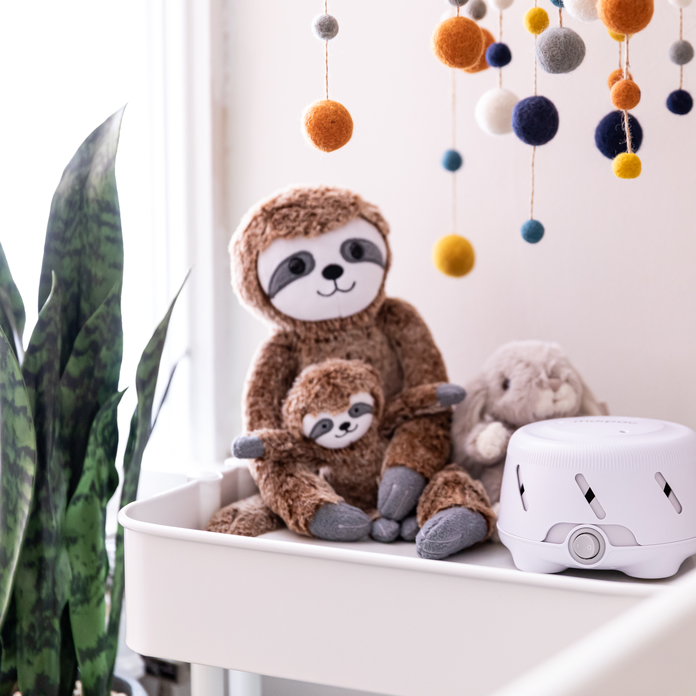 Yogasleep Dohm Uno Sound Machine - White.