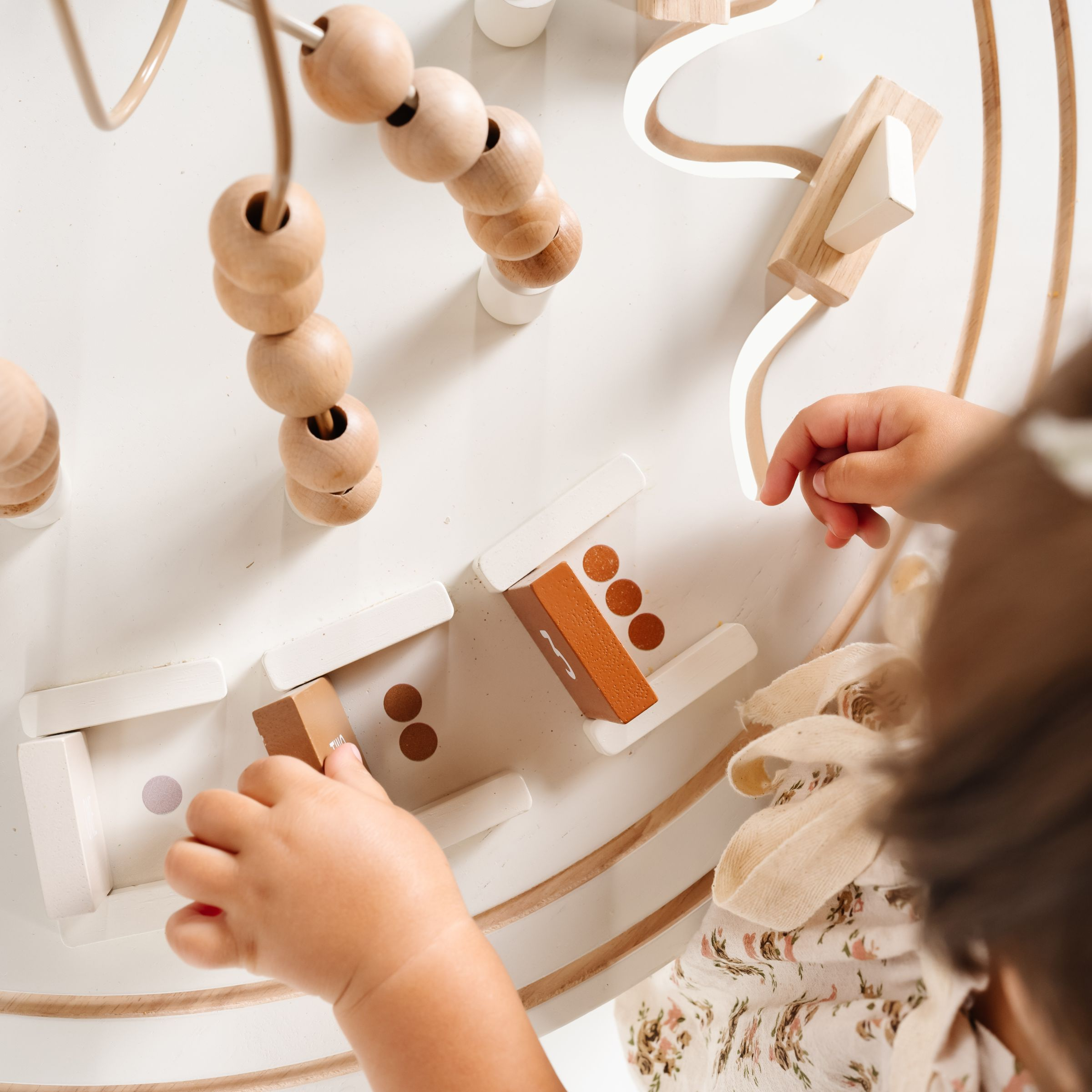 Gathre Activity Table - Camel.