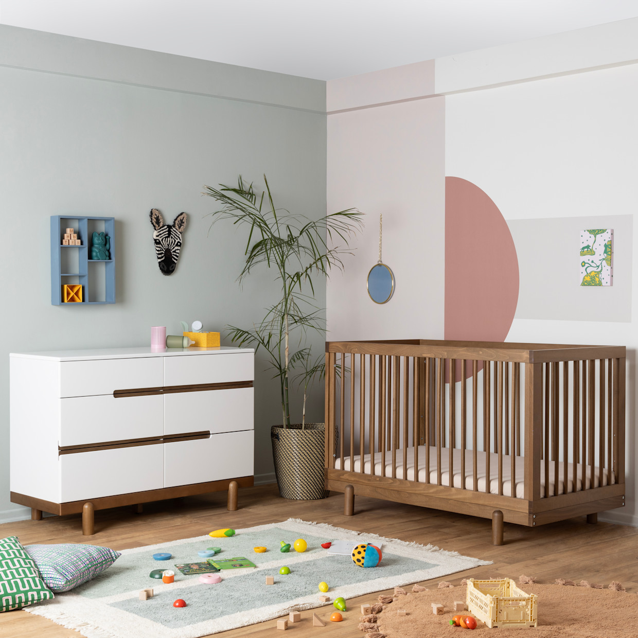dadada Bliss 6-Drawer Dresser - White/Walnut.