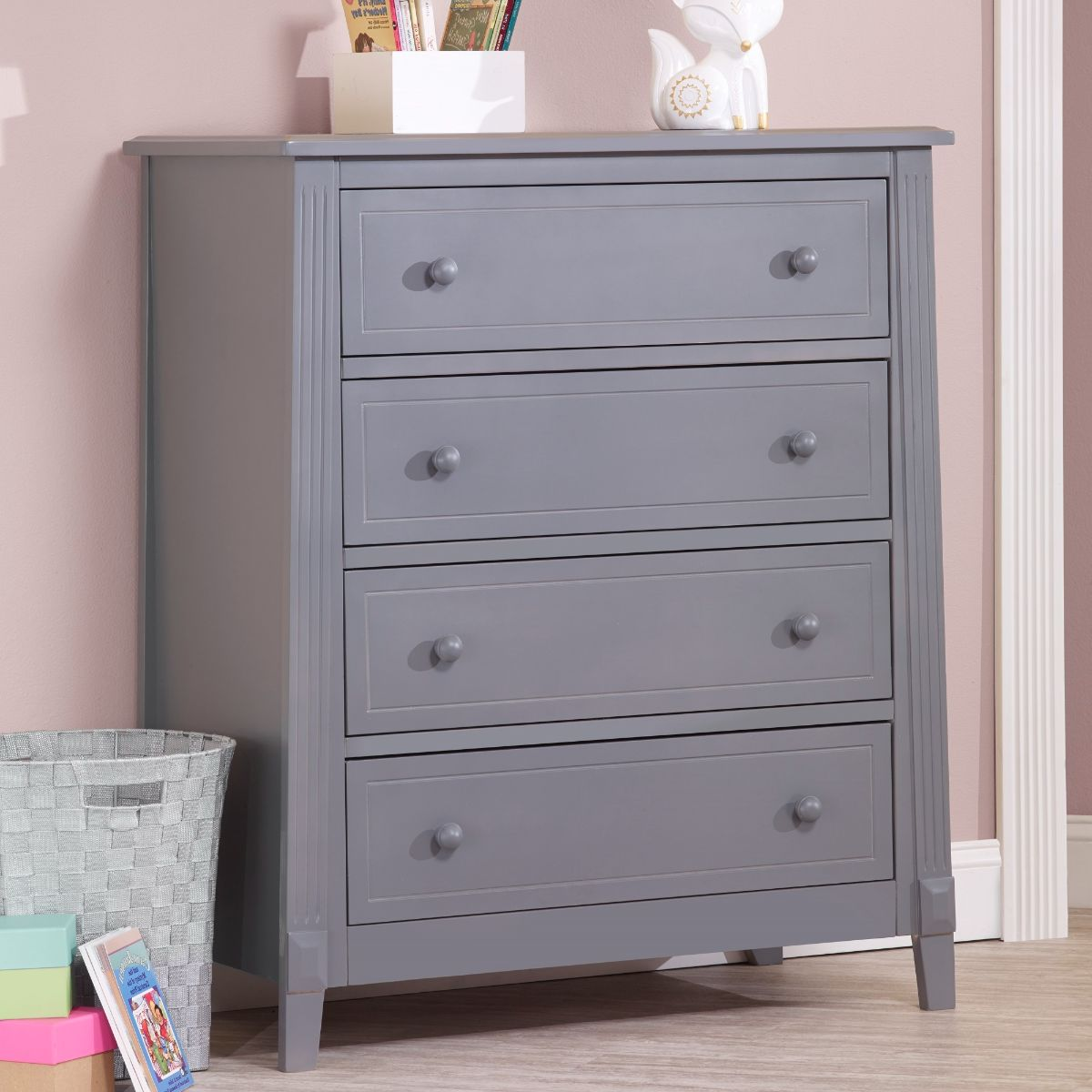 Sorelle Berkley 4 Drawer Chest.