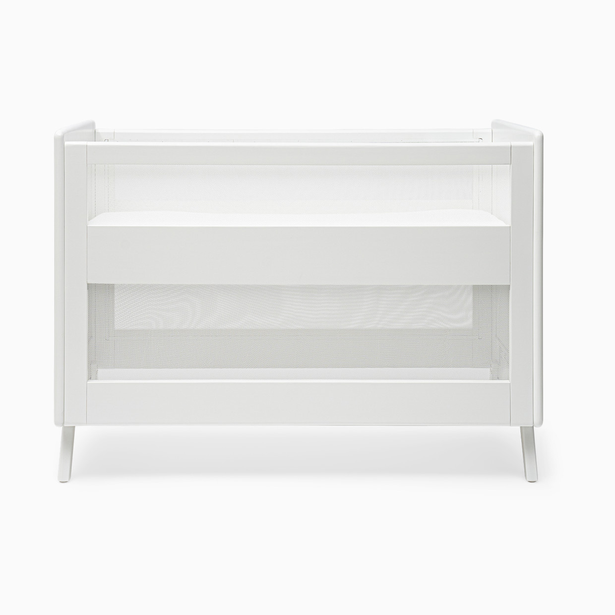 Halo 3-in-1 Breathable Mesh Convertible Crib with Conversion Kit - White.