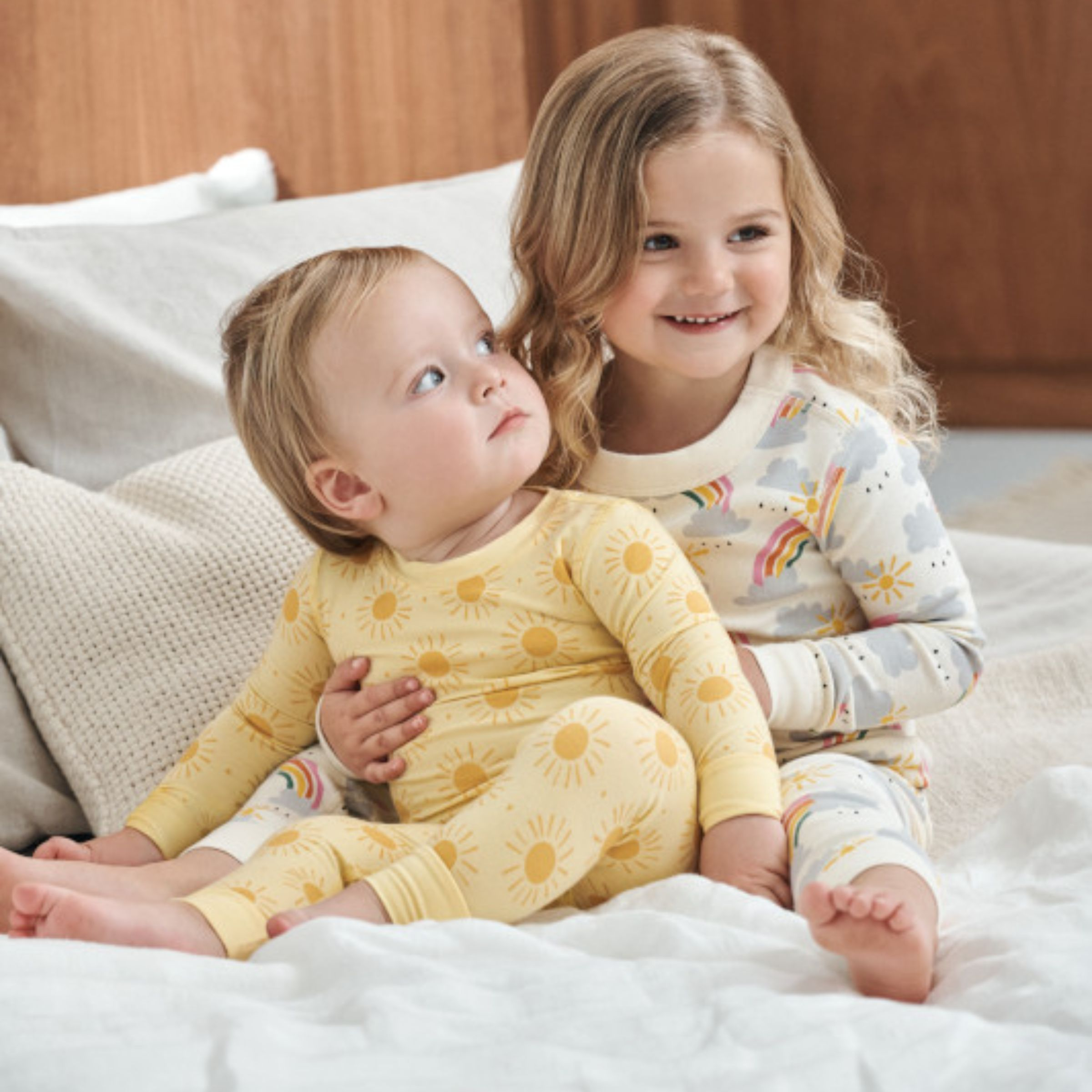 Hanna Andersson Baby 2-Way Zip Sleeper in HannaSoft™ - Sunny Days, Newborn.