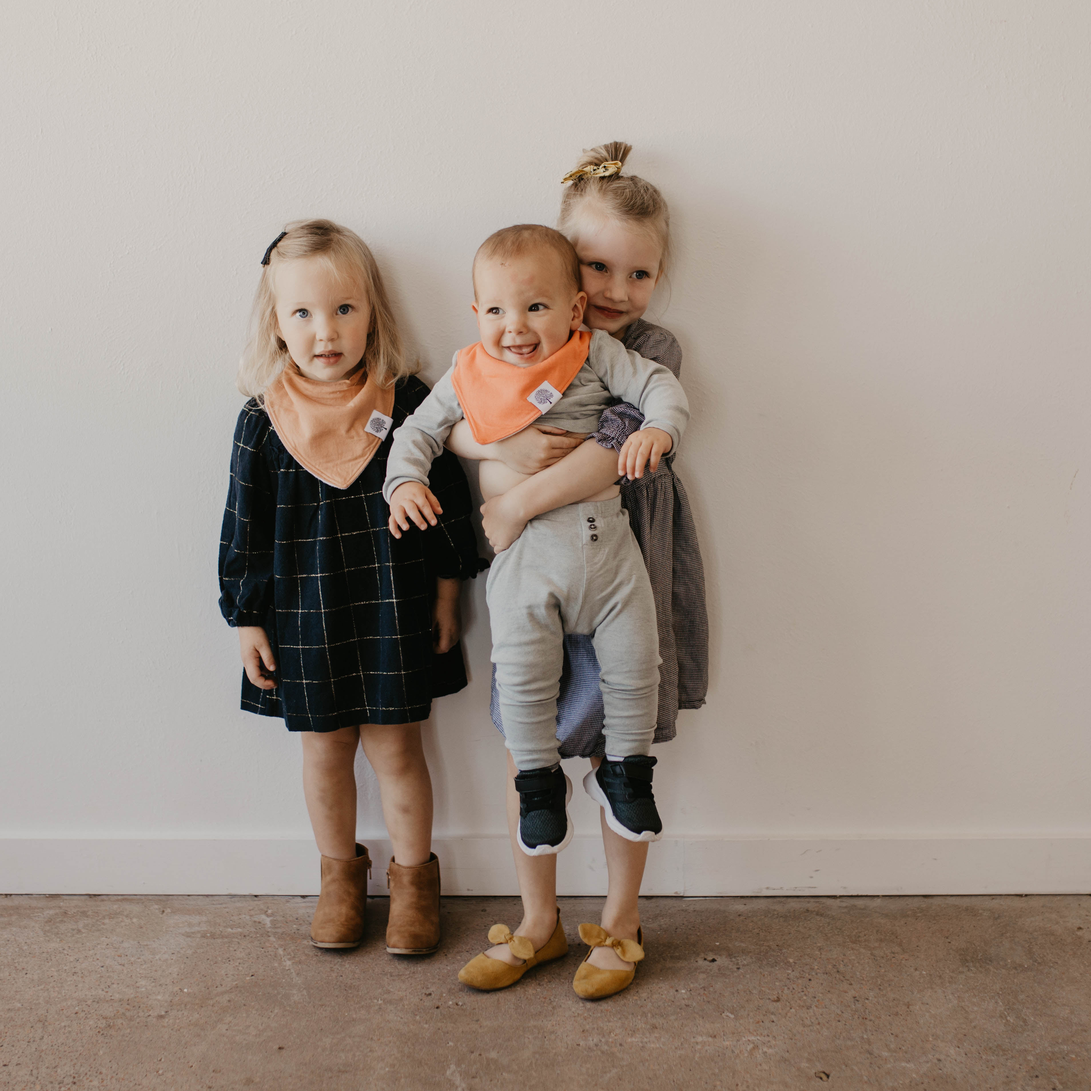 Parker Baby Co. Bandana Bib Set (8-Pack) - Estes Set.