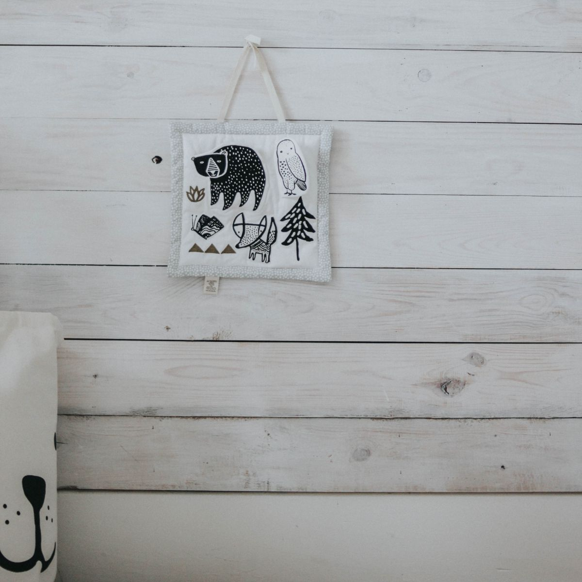 Wee Gallery Activity Pad - Woodland.