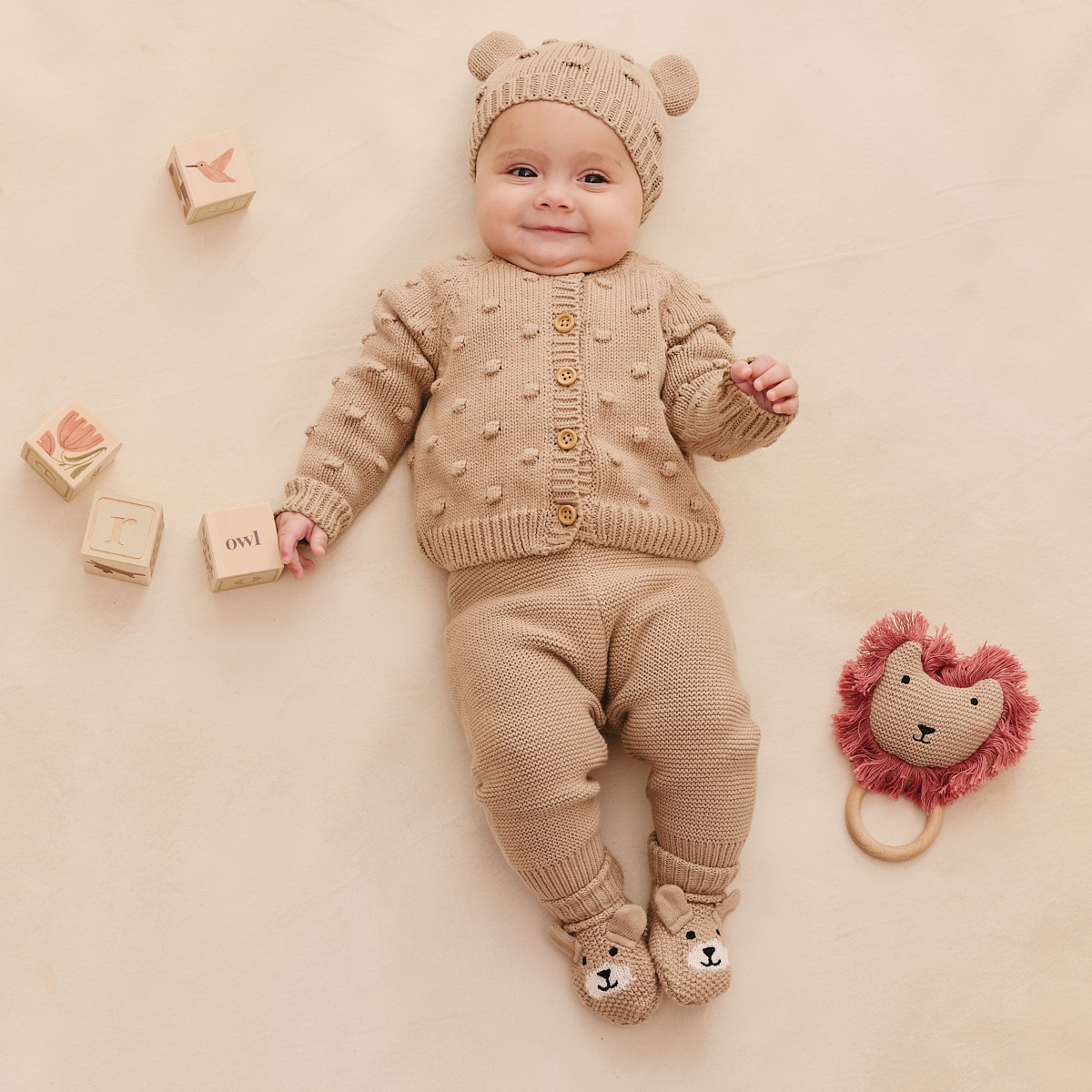 Loomsake 5-Piece Sweater Gift Set - Linen, 0-3 M.