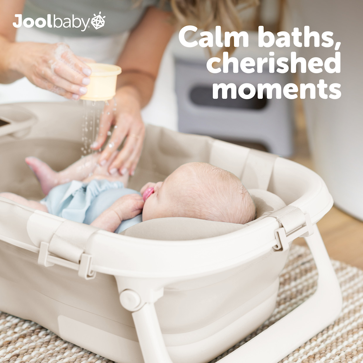 Jool Baby Fold ‘n Store Baby Bathtub With Built-in Thermometer - Oat.