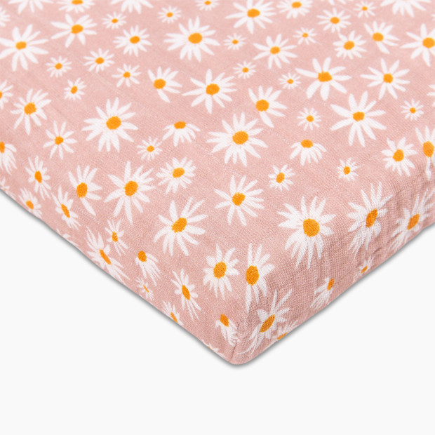 babyletto All-Stages Midi Crib Sheet - Daisy.