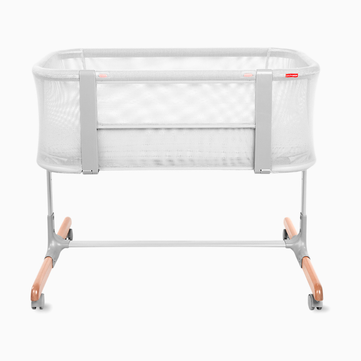 Skip Hop Cozy-Up 2-In-1 Bedside Sleeper Bassinet - Grey.