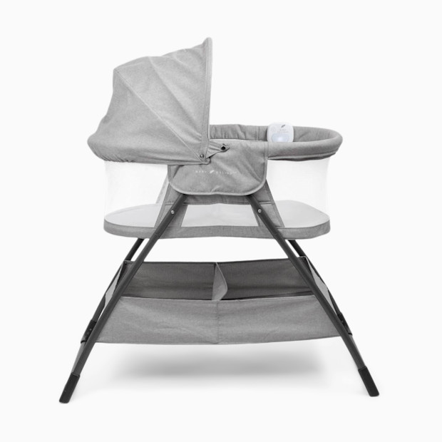 Baby Delight Beside Me Doze Deluxe Bedside Bassinet.