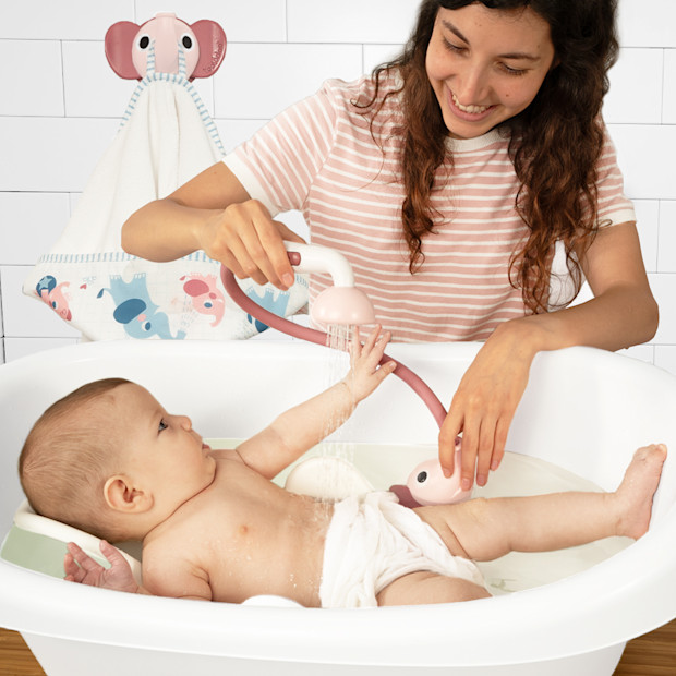 Yookidoo Elephant Baby Shower Bath Toy Set.