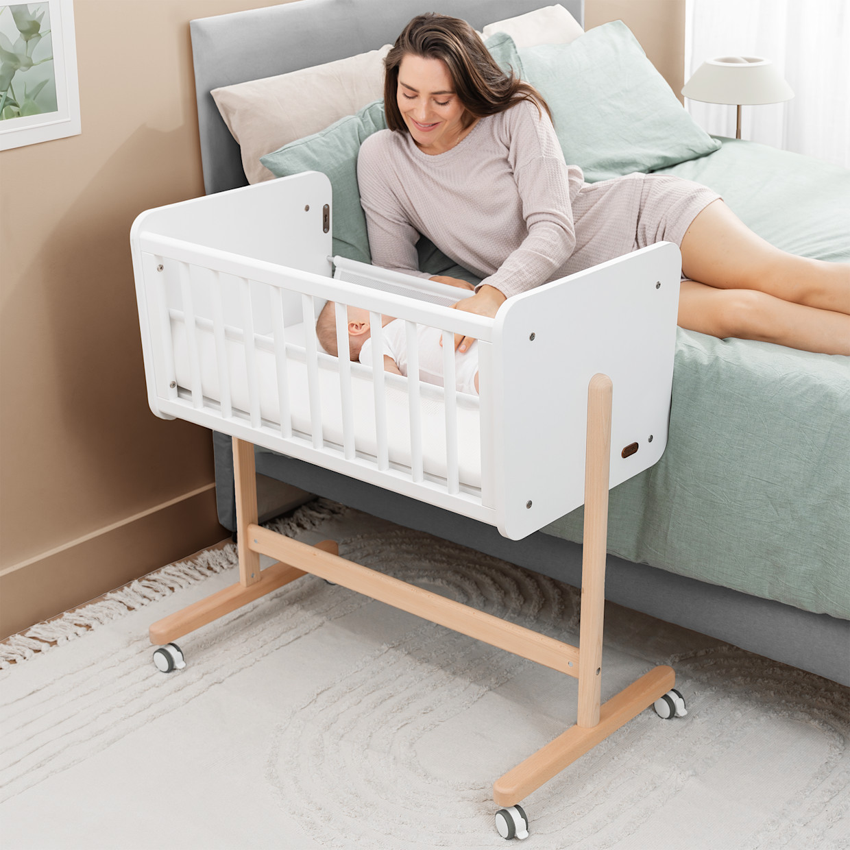Comfy Cubs Wooden Bedside Bassinet Sleeper - Light Wood White.
