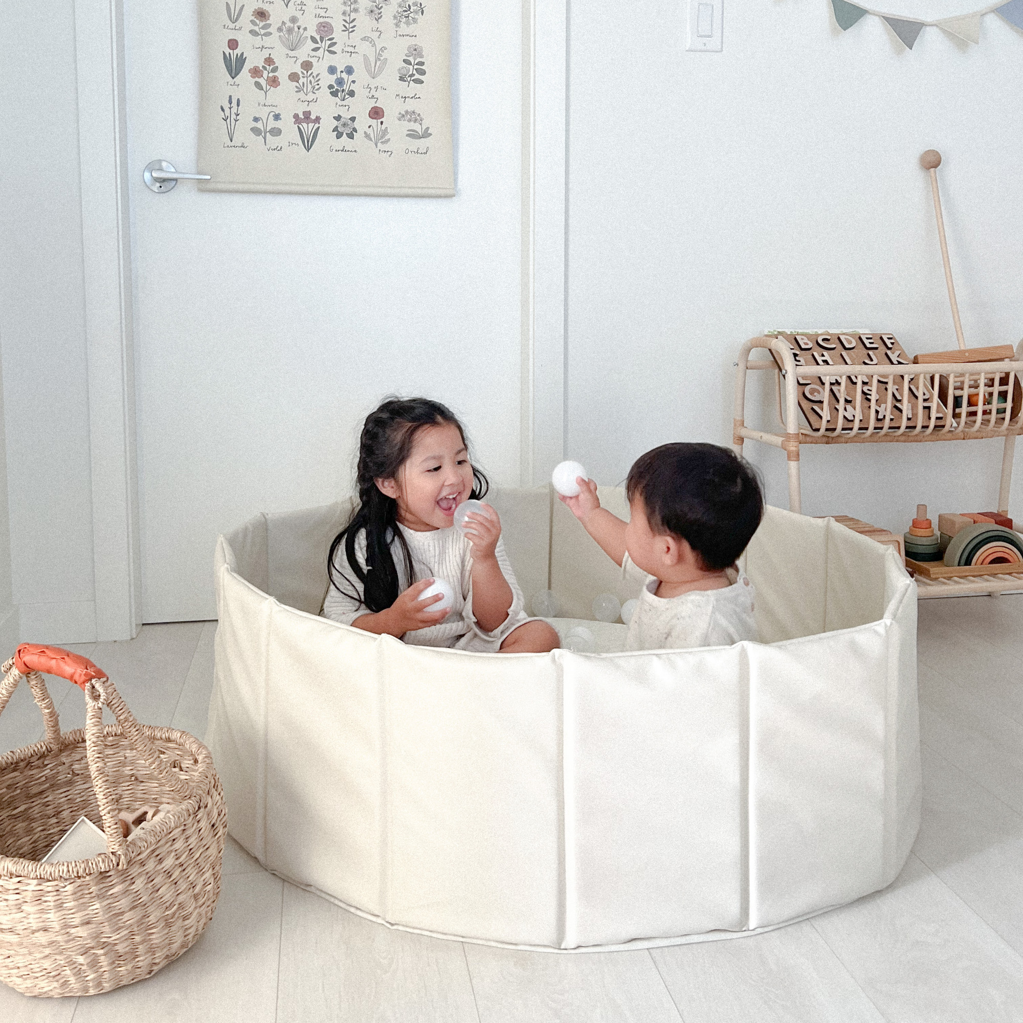 Gathre Ball Pit - Ivory.