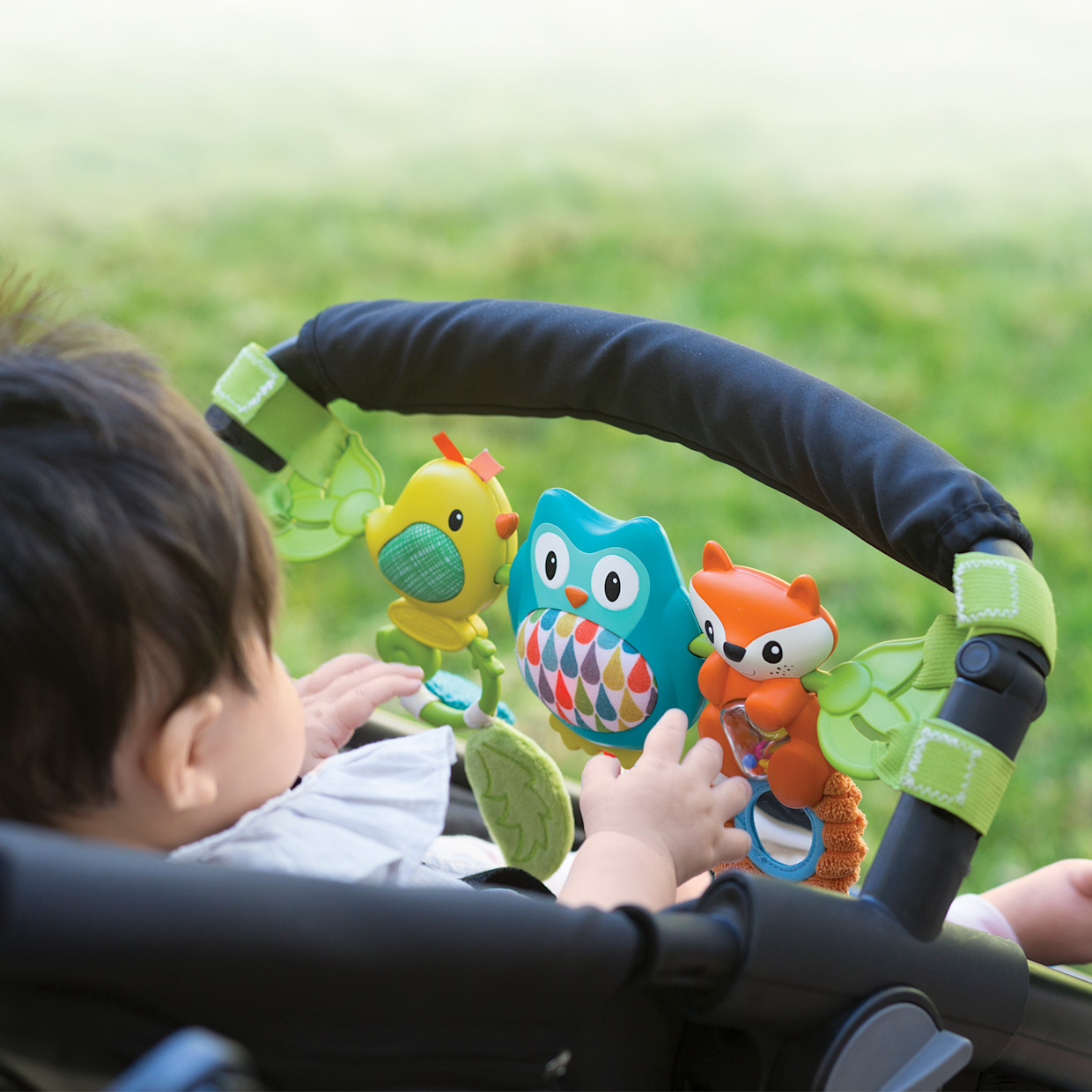 Infantino Musical Travel Bar Activity Toy.