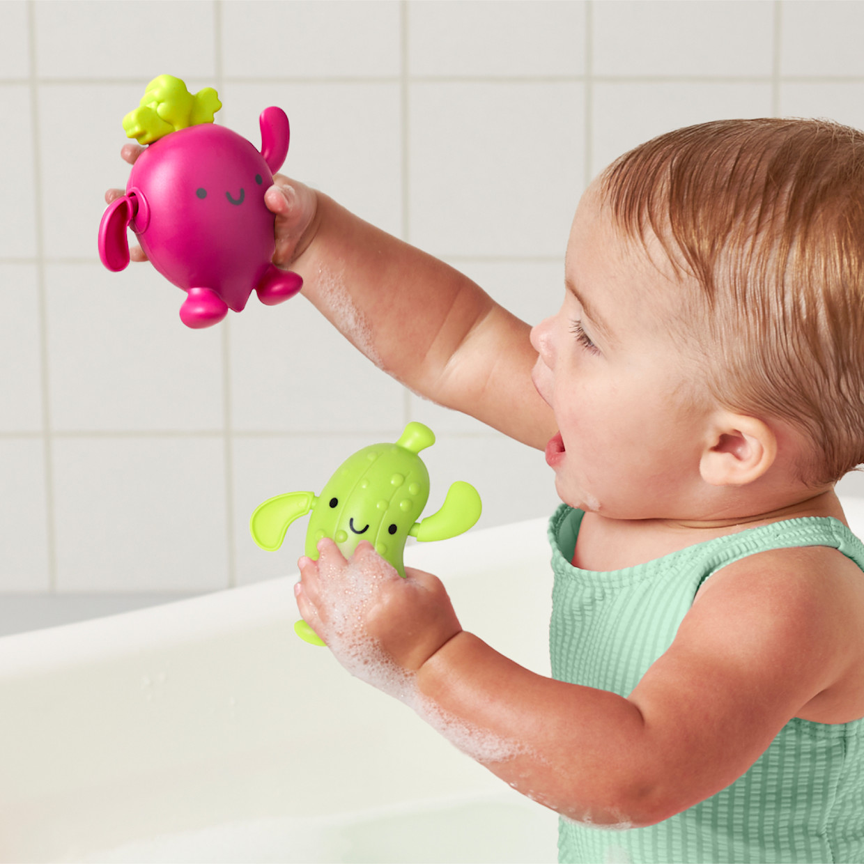Itzy Ritzy Silly Swimmers Bath Toy - Pickle & Beet.