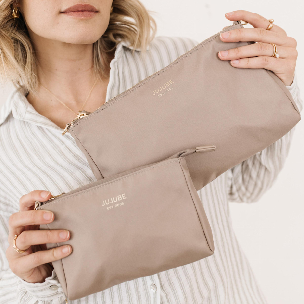 JUJUBE The Classic Backpack Bundle - Taupe.