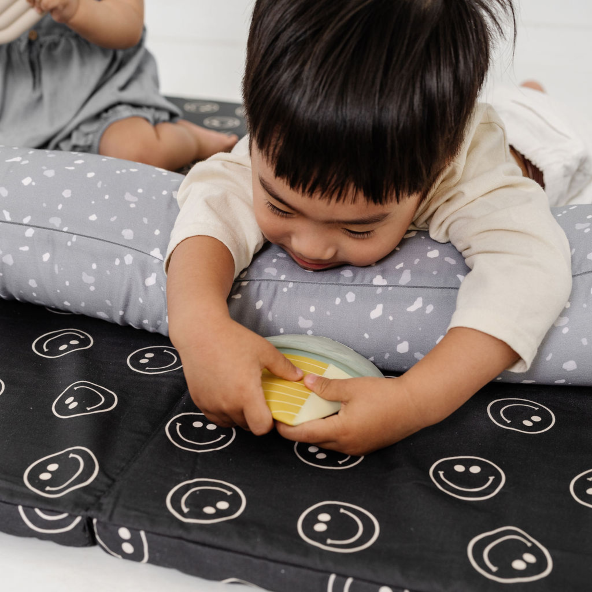 Toki Kids Tummy Time Pillow - Terrazzo Slate.