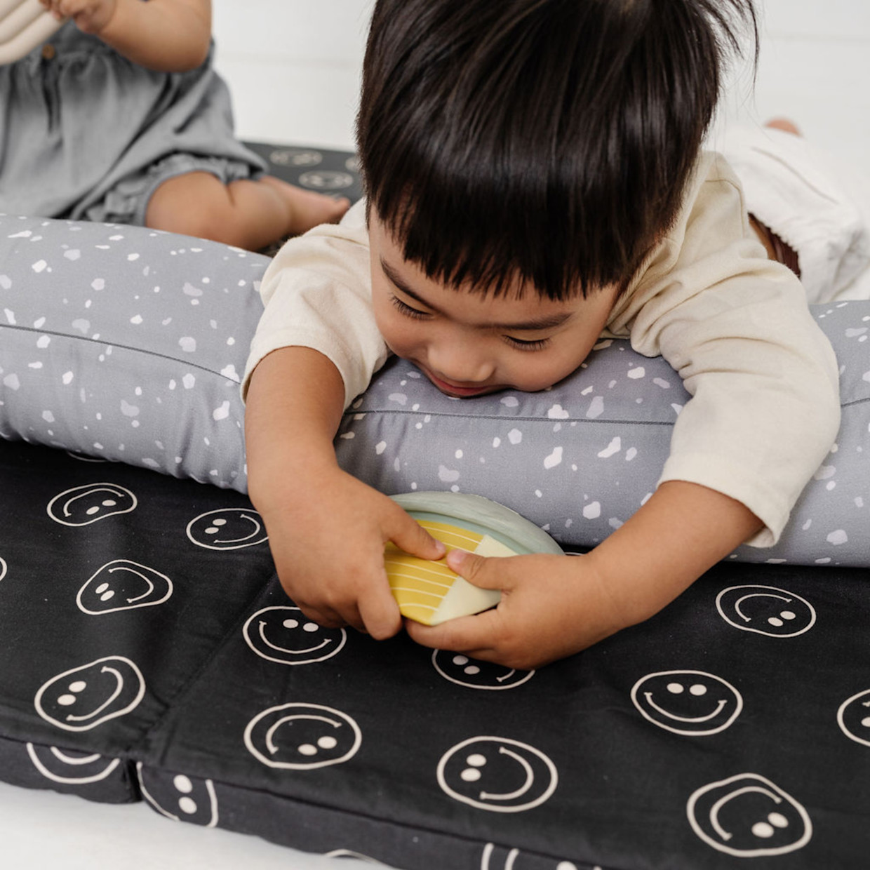 Toki Kids Tummy Time Pillow - Terrazzo Slate.