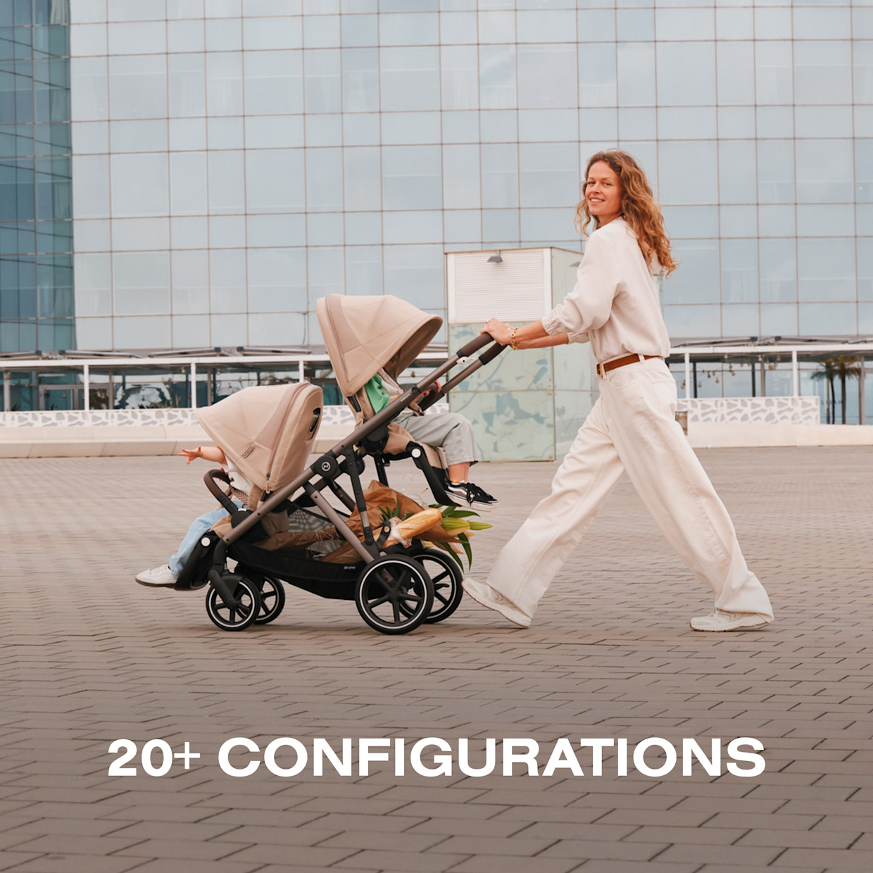 Cybex Gazelle S Stroller - Moon Black/Black Frame.