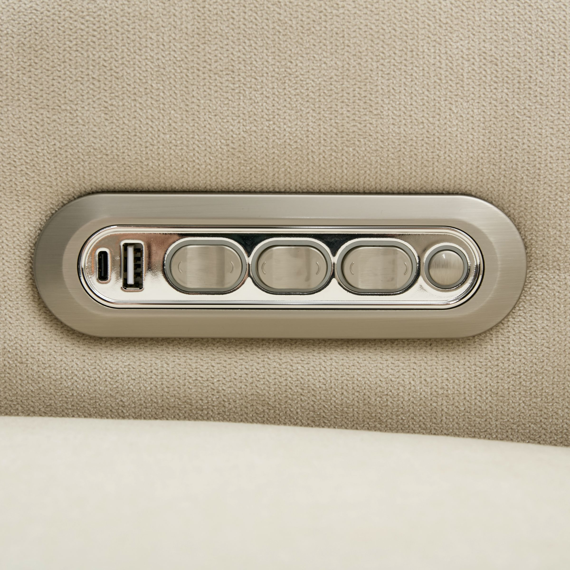 Nurture& The Charleston Wingback Plus - Ivory.