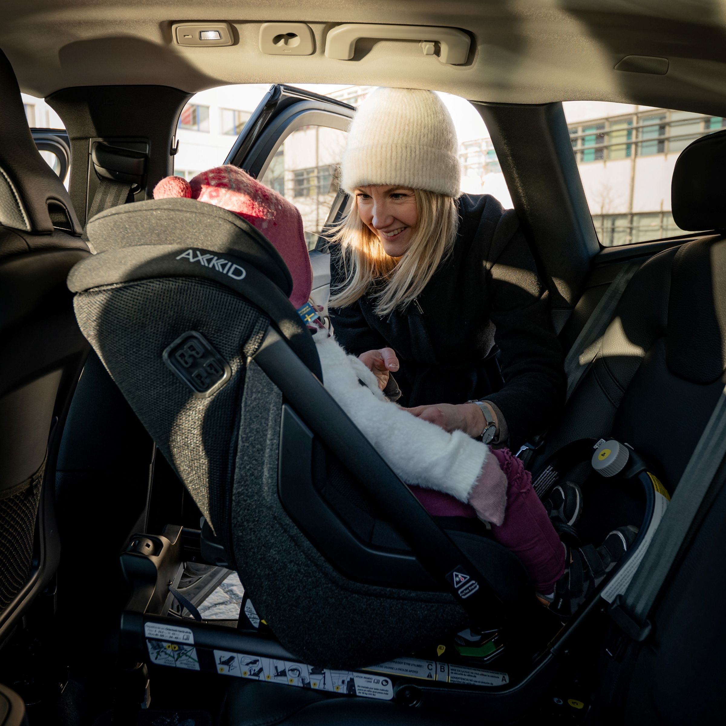 AXKID ONE 3 Extended Rear Facing Car Seat - Coastal Storm Black.