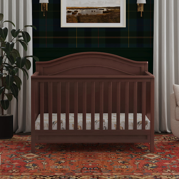 daVinci Charlie 4-in-1 Convertible Crib.