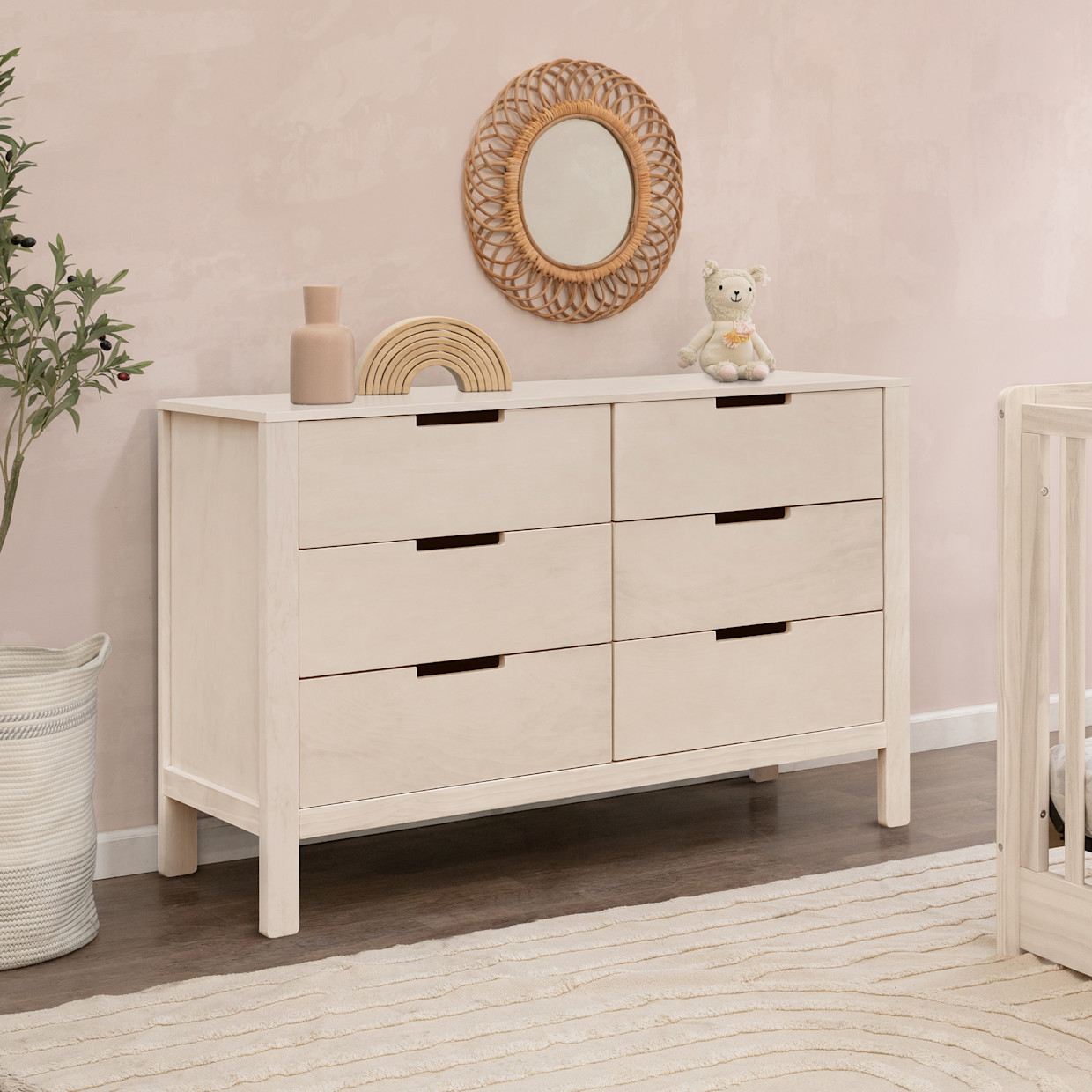 Carter's by daVinci Colby 6-Drawer Dresser - Washed Natural.