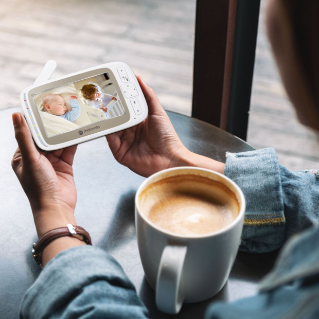 Buy Motorola - Baby Monitor VM85 Connect White - White - Free shipping
