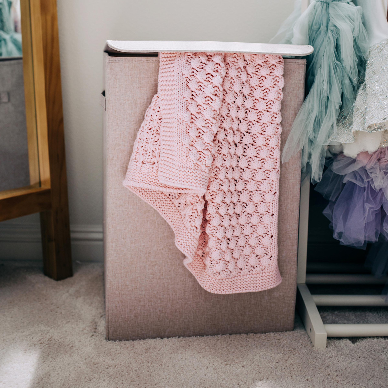 Sprucely Laundry Hamper - Oat.