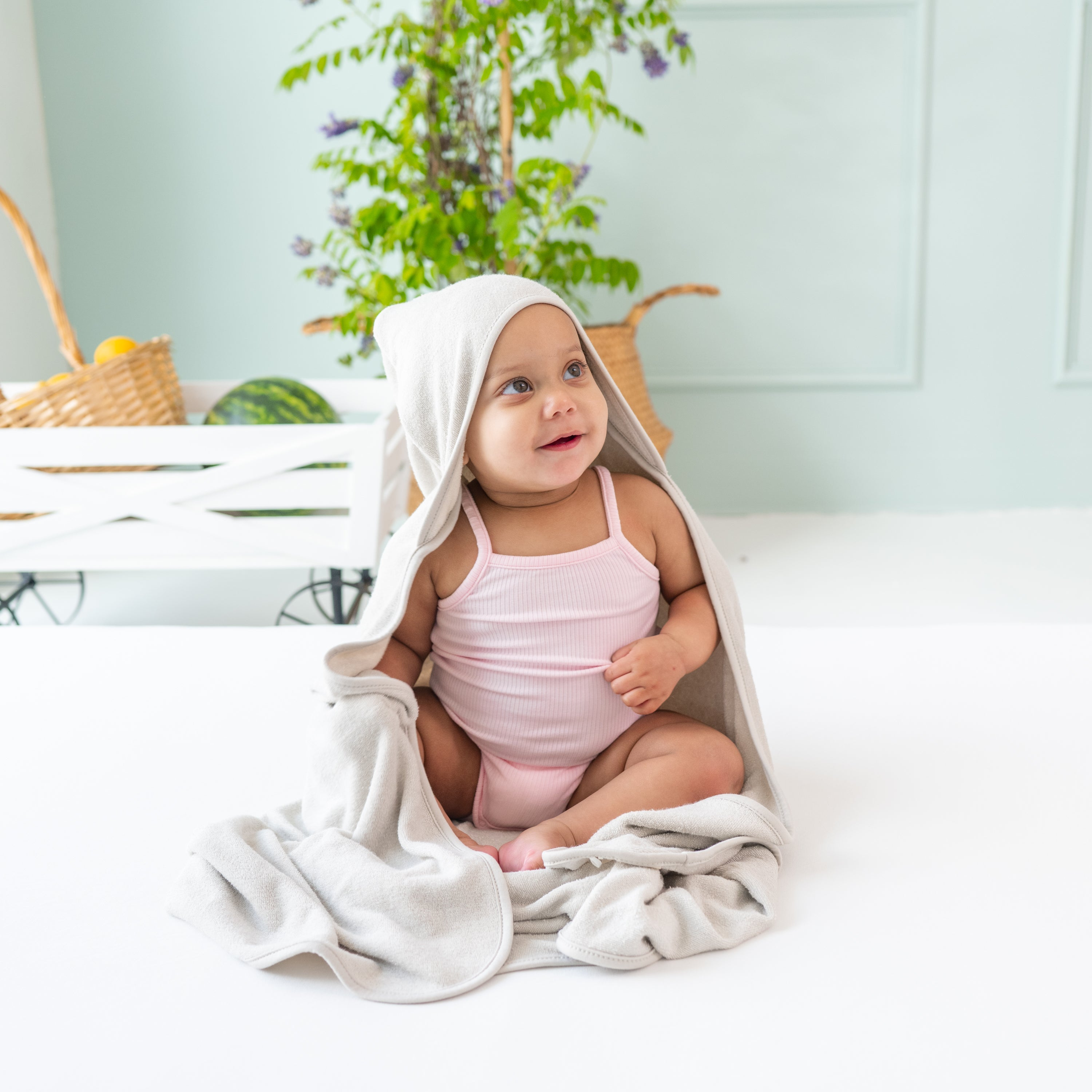 Kyte Baby Hooded Bath Towel - Oat.