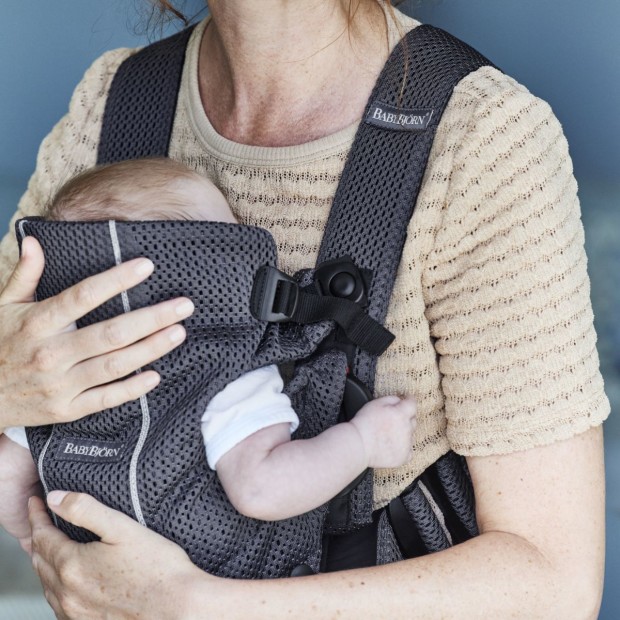 Babybjörn Baby Carrier Mini + Free $15 Babylist Gift Card - Anthracite 3 D Mesh.