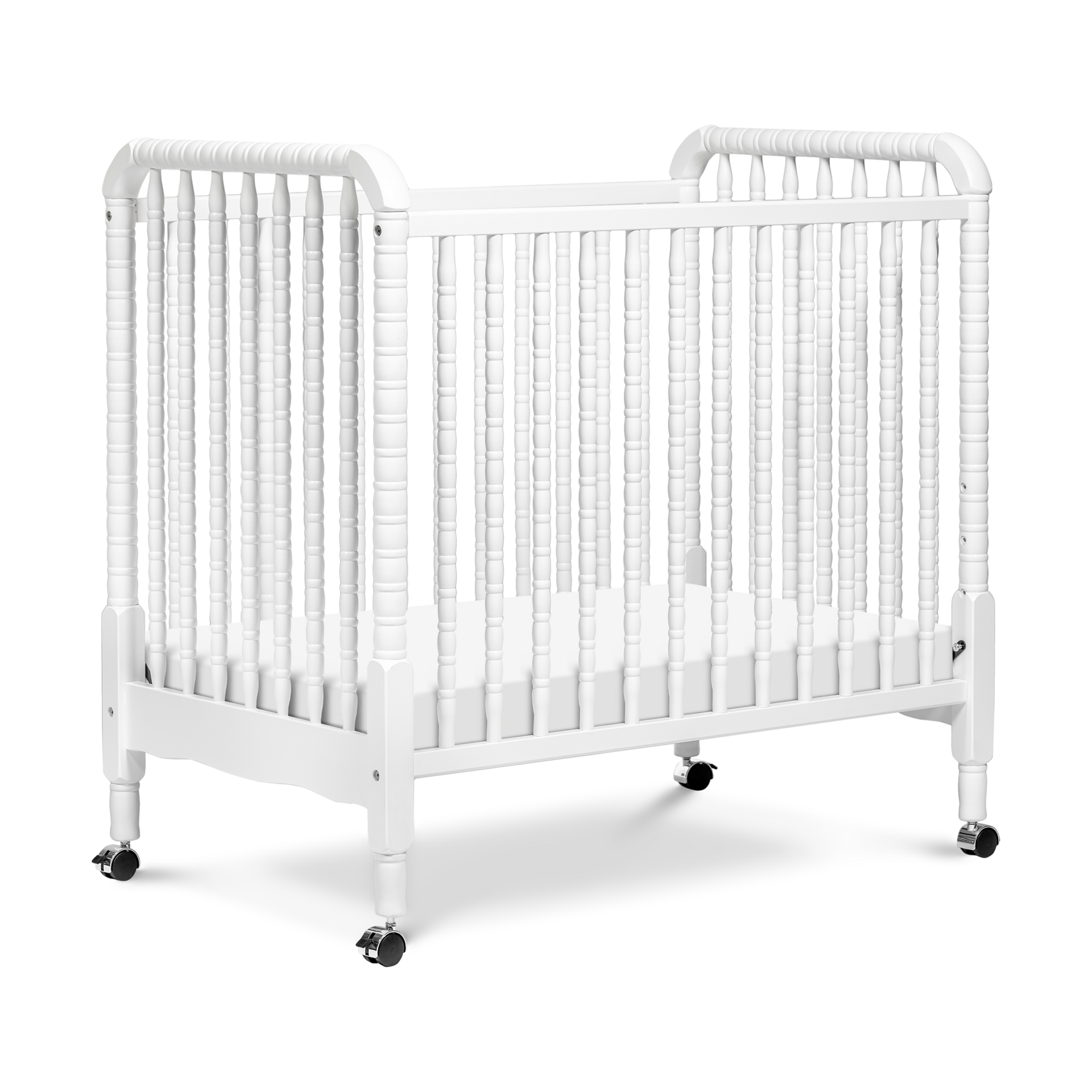 daVinci Jenny Lind 3-in-1 Convertible Mini Crib - White.