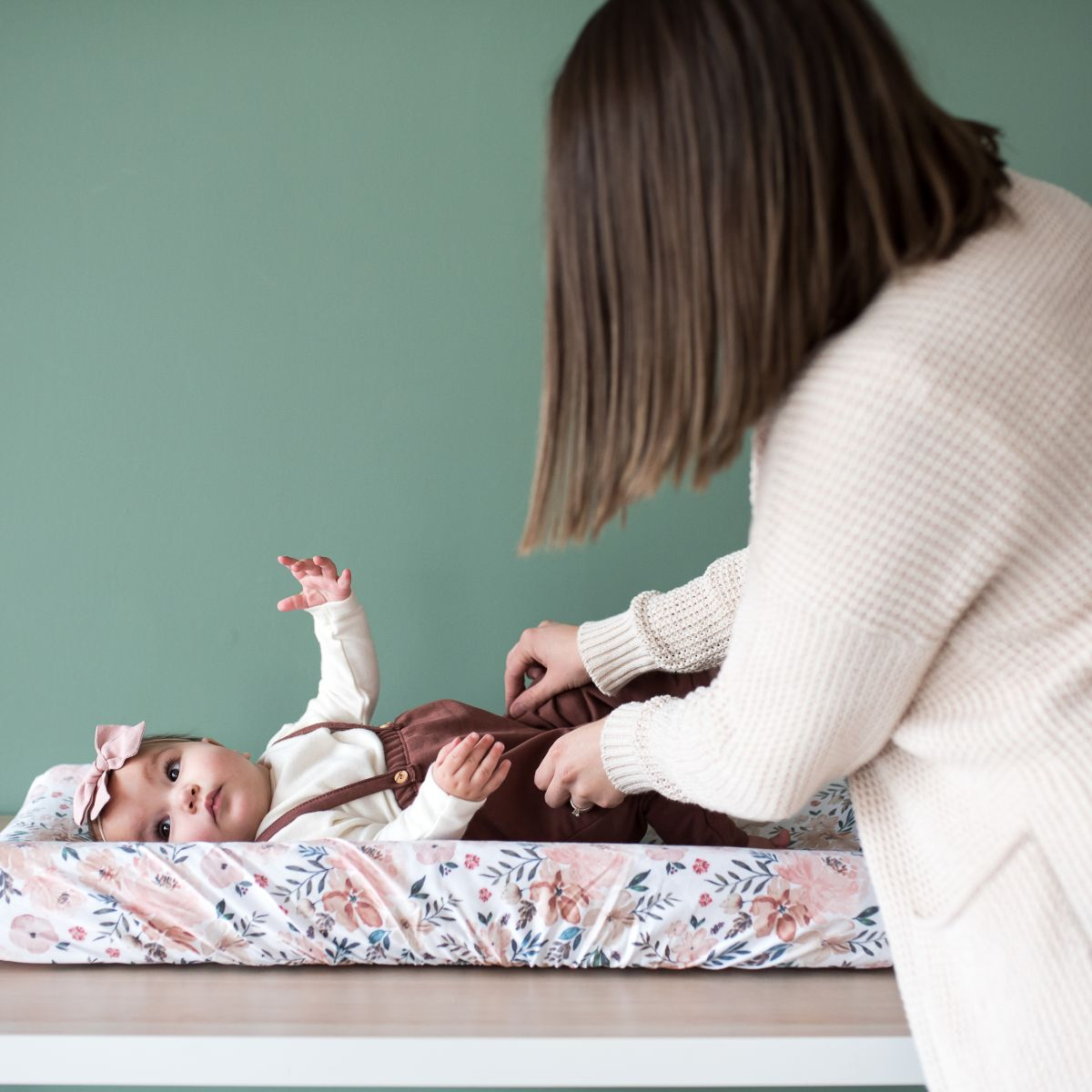 Copper Pearl Printed Premium Knit Diaper Changing Pad Cover.