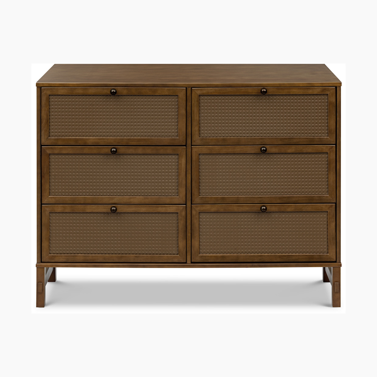 daVinci Margot 6-Drawer Dresser - Walnut.