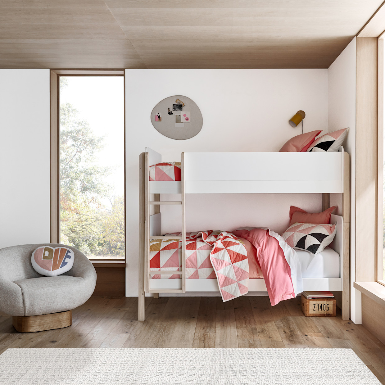 babyletto TipToe Convertible Bunk Bed - White / Washed Natural.