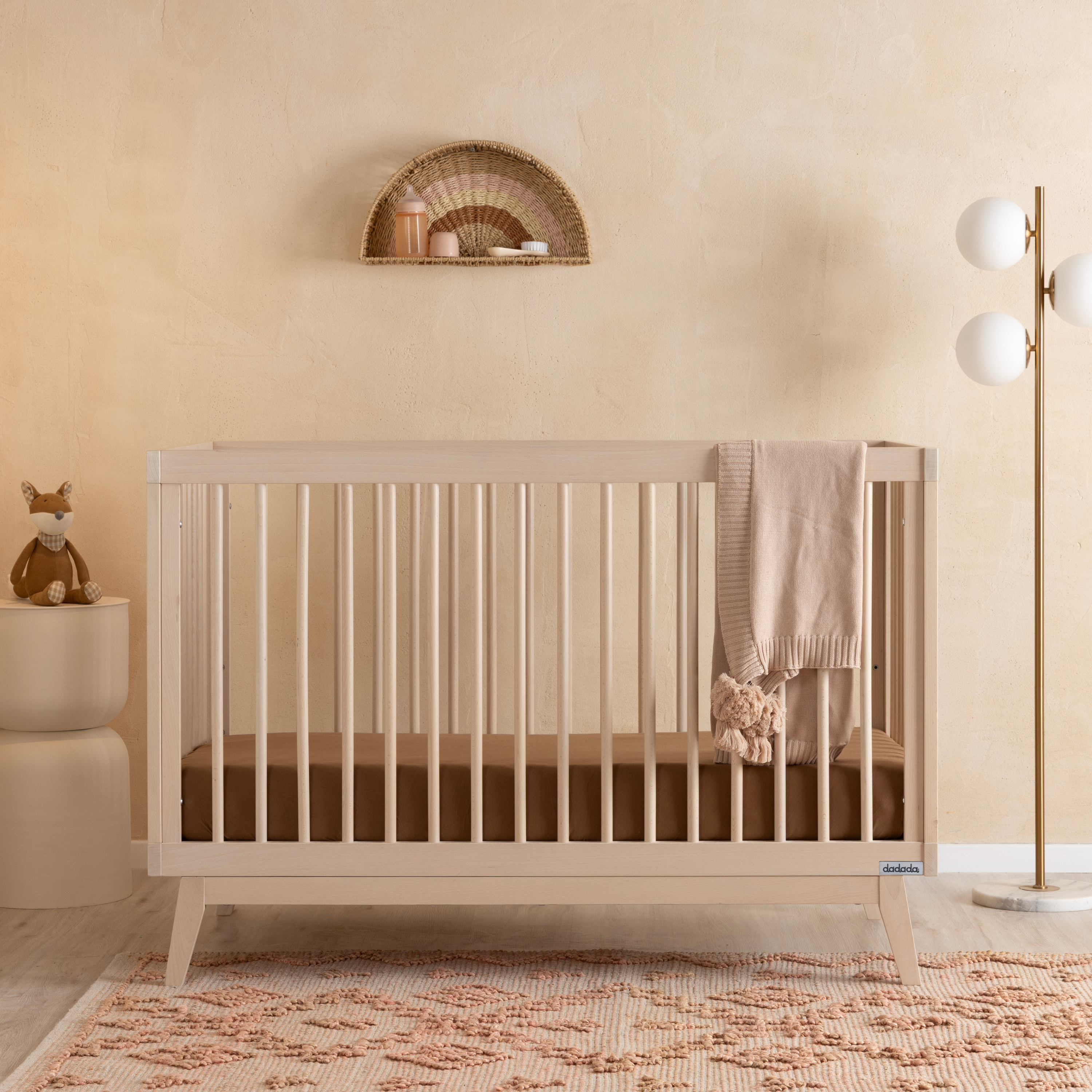 dadada Soho 3-in-1 Convertible Crib - Wash.