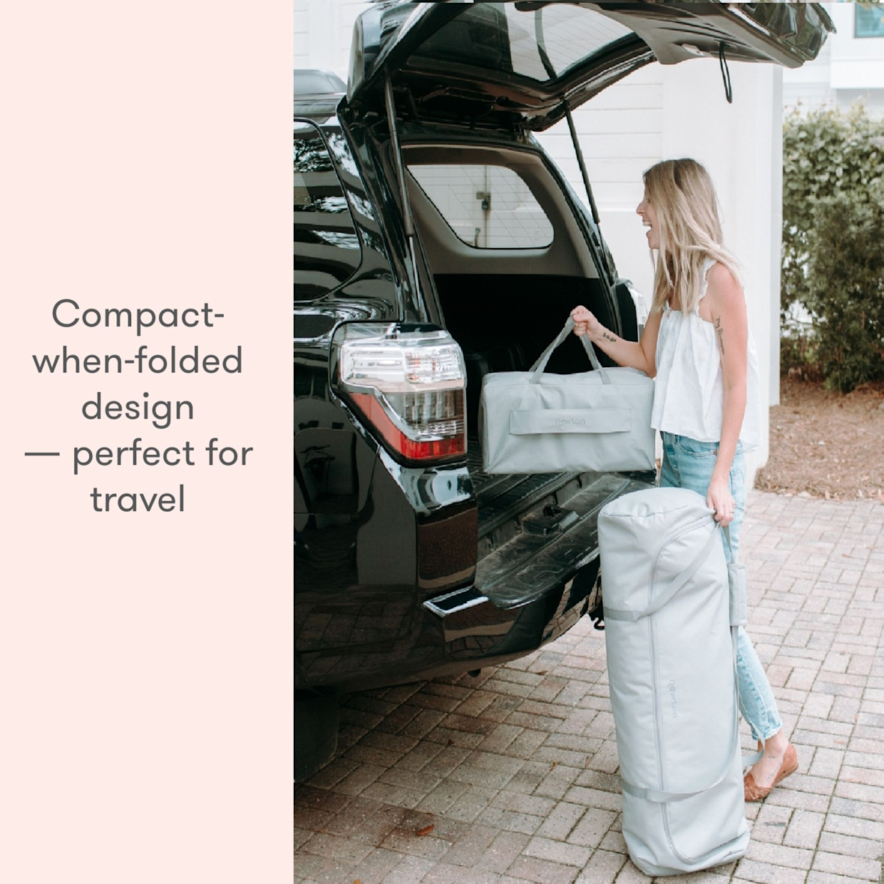 Newton Baby Deluxe Travel Crib & Play Yard - Grey.