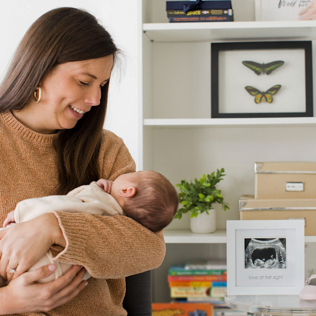 Pearhead "Love at First Sight" Sonogram Frame.