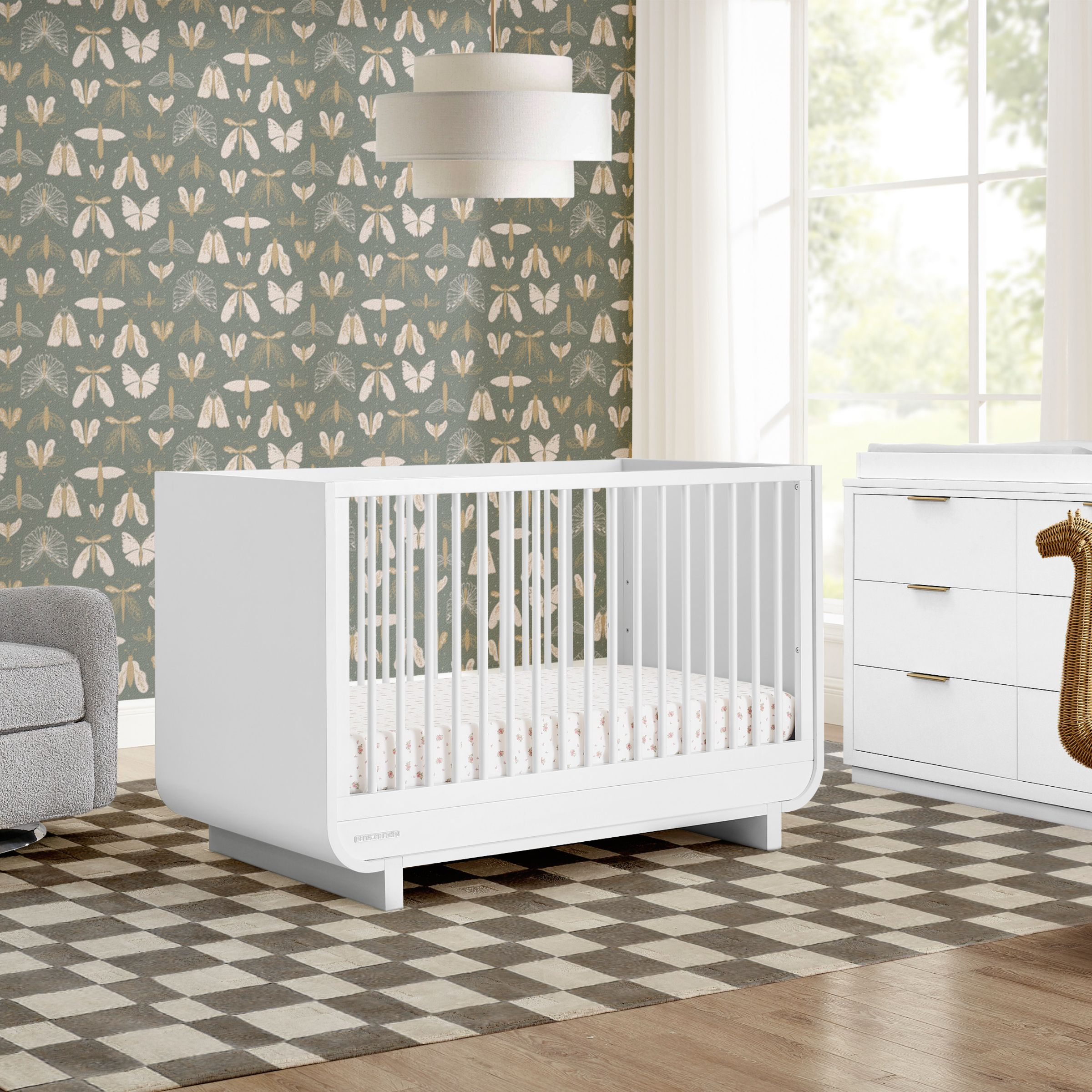  Rhodes 4-in-1 Convertible Crib.