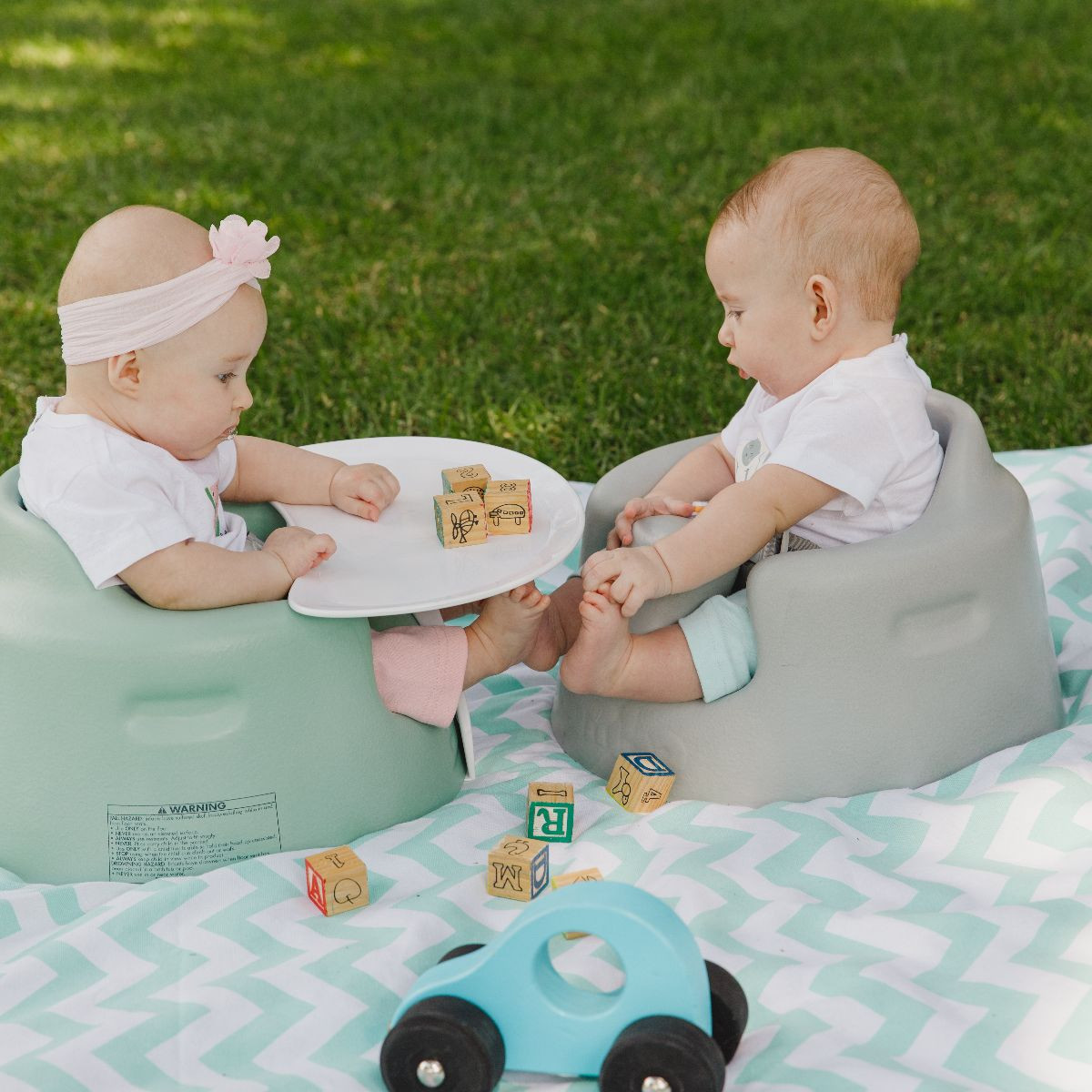 Bumbo Floor Seat & Tray Combo - Cool Grey.