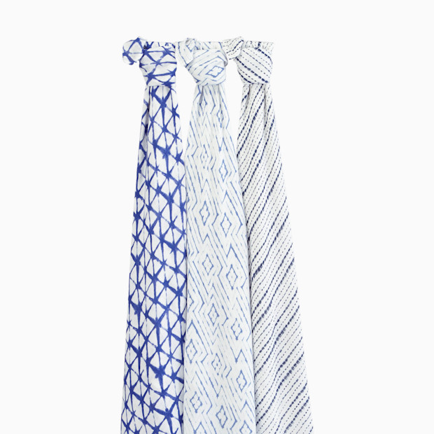 Silky-Soft Swaddles 3-Pack.