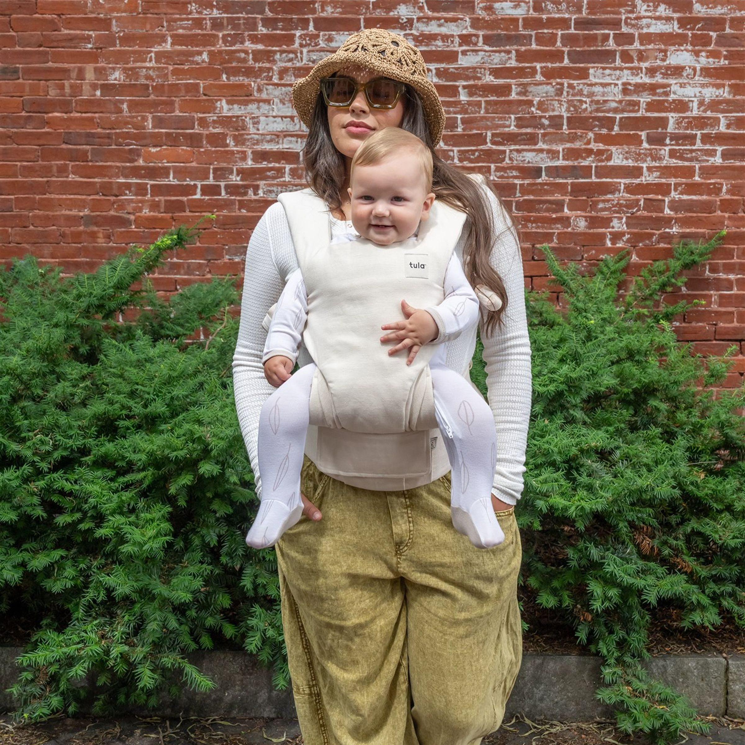 Tula Linen Explore Carrier - Dove.