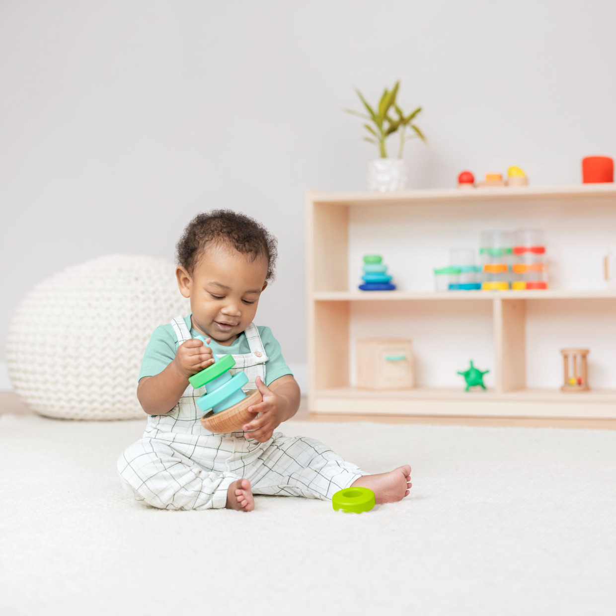 Lovevery Montessori Wobble Stacker, Stacker with 4 Rings - 7 Months+.